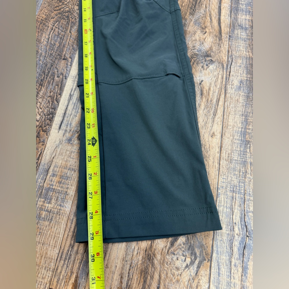 Columbia Women's Omni-Shield Roll Tab, Lightweight Hiking Pants, Size 6 Short - Picture 8 of 15